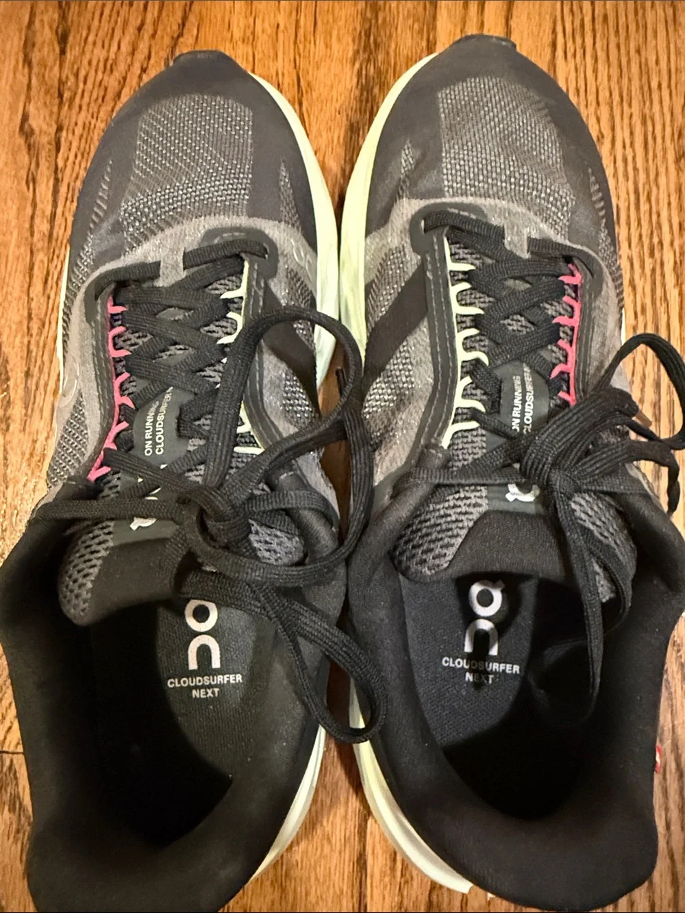 WOMEN'S CLOUDSURFER NEXT RUNNING SHOE - B - BLACK/LIMA